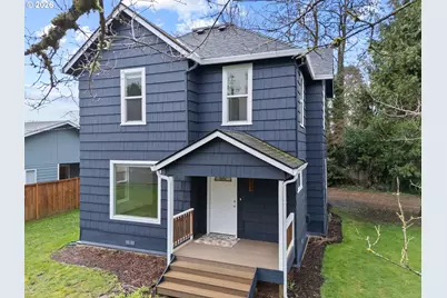 713 N Main Ave, Ridgefield, WA 98642 - Photo 2