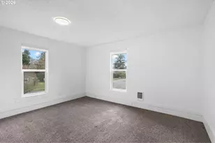 713 N Main Ave, Ridgefield, WA 98642 - Photo 32