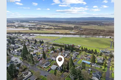 713 N Main Ave, Ridgefield, WA 98642 - Photo 4