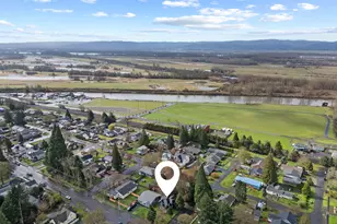 713 N Main Ave, Ridgefield, WA 98642 - Photo 4