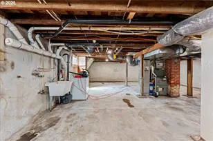 395 N Sheridan St, Mount Angel, OR 97362 - Photo 40