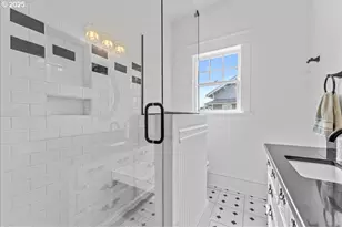 395 N Sheridan St, Mount Angel, OR 97362 - Photo 28