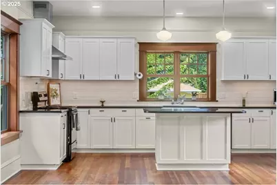 395 N Sheridan St, Mount Angel, OR 97362 - Photo 18