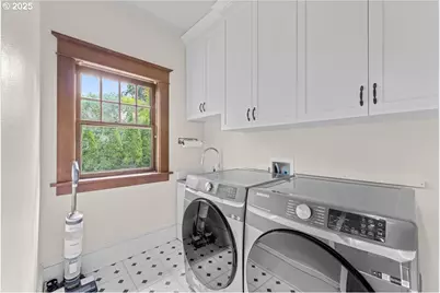 395 N Sheridan St, Mount Angel, OR 97362 - Photo 26