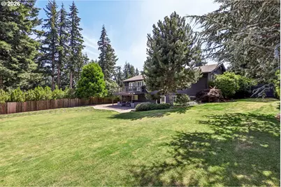 725 Marylhurst Dr, West Linn, OR 97068 - Photo 40