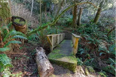 212 Chief Albert Dr, Yachats, OR 97498 - Photo 12