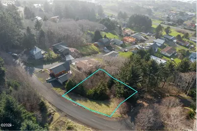 212 Chief Albert Dr, Yachats, OR 97498 - Photo 8