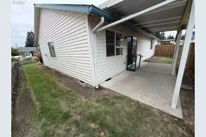 1660 N 18th St #12, Washougal, WA 98671 - Photo 14