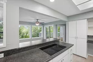 48 Eagle Crest Dr, Lake Oswego, OR 97035 - Photo 12