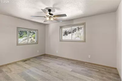 1604 Spring Brook Rd, Myrtle Creek, OR 97457 - Photo 18