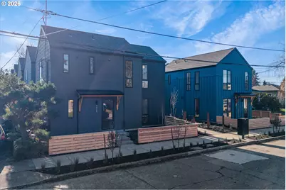 5498 SE Boise St, Portland, OR 97206 - Photo 2