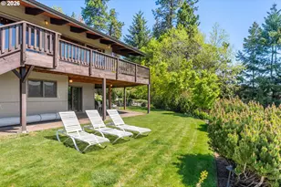2250 Riverdale Rd, Hood River, OR 97031 - Photo 40