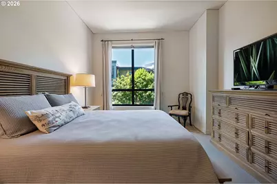 922 NW 11th Ave #404, Portland, OR 97209 - Photo 32