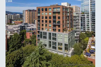 922 NW 11th Ave #404, Portland, OR 97209 - Photo 4