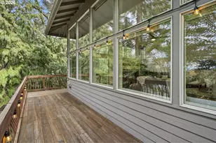 4249 SW Dosch Rd, Portland, OR 97239 - Photo 40