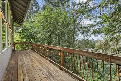 4249 SW Dosch Rd, Portland, OR 97239 - Photo 38