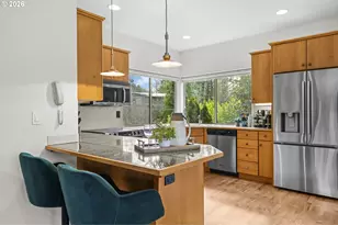 4249 SW Dosch Rd, Portland, OR 97239 - Photo 16