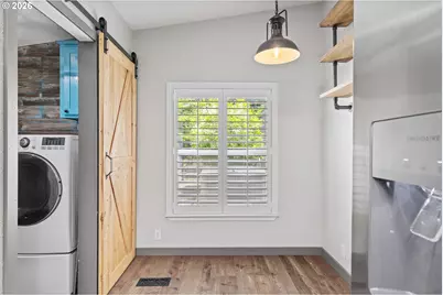 62291 Crown Point Rd, Coos Bay, OR 97420 - Photo 16