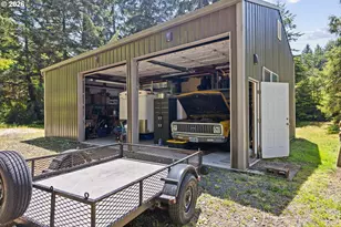 62291 Crown Point Rd, Coos Bay, OR 97420 - Photo 40