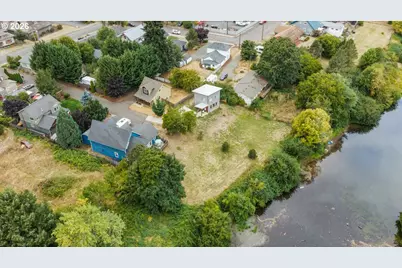 319 SE Sheridan Rd, Sheridan, OR 97378 - Photo 26