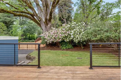 6435 SW 90th Ave, Portland, OR 97223 - Photo 36