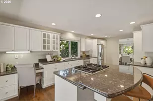 6435 SW 90th Ave, Portland, OR 97223 - Photo 16