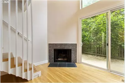 839 SW Broadway Dr #71, Portland, OR 97201 - Photo 8