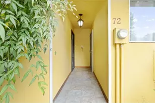 839 SW Broadway Dr, Portland, OR 97201 - Photo 2