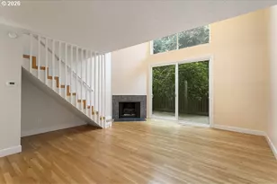 839 SW Broadway Dr, Portland, OR 97201 - Photo 6