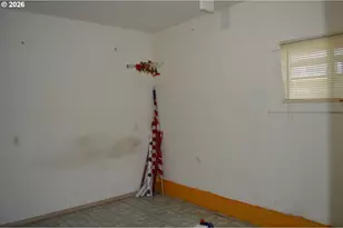 641 SE 148th Ave, Portland, OR 97233 - Photo 12