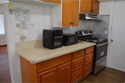 641 SE 148th Ave, Portland, OR 97233 - Photo 20