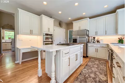 13577 SW 74th Ave, Tigard, OR 97223 - Photo 8