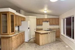 11211 Hwy 36, Mapleton, OR 97453 - Photo 38