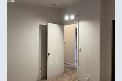 11211 Highway 36, Mapleton, OR 97453 - Photo 20