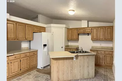 11211 Highway 36, Mapleton, OR 97453 - Photo 40