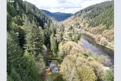 11211 Highway 36, Mapleton, OR 97453 - Photo 1