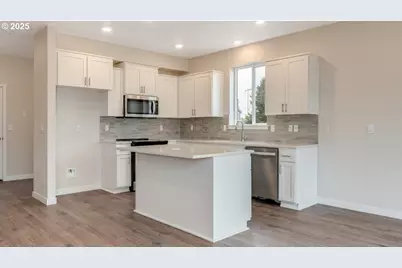 17185 SE Maple Hill Ln, Happy Valley, OR 97086 - Photo 14