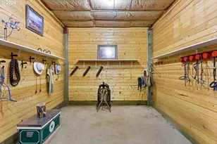 12737 NE Cedarbrook Rd, Aurora, OR 97002 - Photo 40