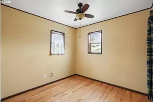 7125 N Kellogg St, Portland, OR 97203 - Photo 14