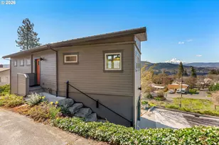 591 NE Grandview Blvd, White Salmon, WA 98672 - Photo 26