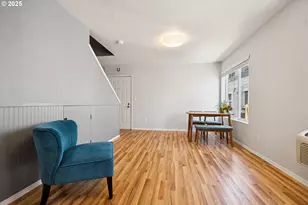 217 NE 146th Ave, Portland, OR 97230 - Photo 6