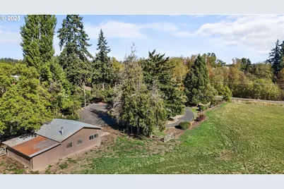 15895 Old Butteville Rd NE, Woodburn, OR 97071 - Photo 34