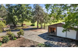 15895 Old Butteville Rd NE, Woodburn, OR 97071 - Photo 30