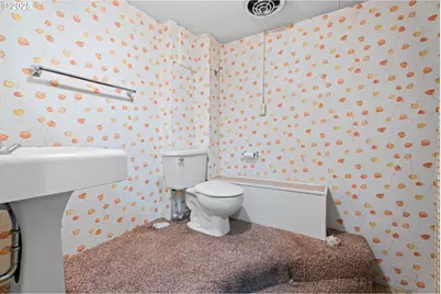 15895 Old Butteville Rd NE, Woodburn, OR 97071 - Photo 24