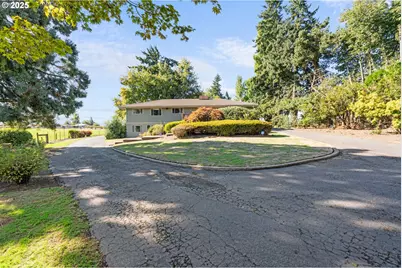 15895 Old Butteville Rd NE, Woodburn, OR 97071 - Photo 2
