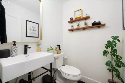 16223 SW 146th Ave, Portland, OR 97224 - Photo 16