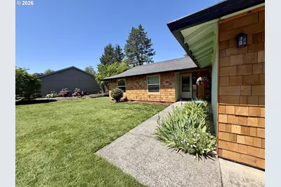 2715 SW 31st St, Gresham, OR 97080 - Photo 4