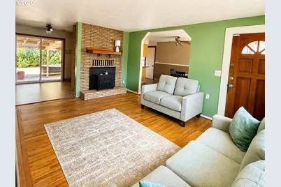 3151 Wayside Ter NE, Salem, OR 97301 - Photo 4