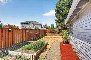 443 NE Lenox St, Hillsboro, OR 97124 - Photo 44