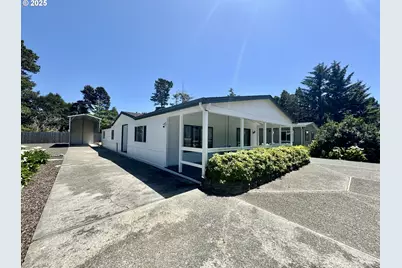 1601 Rhododendron Dr #676, Florence, OR 97439 - Photo 1